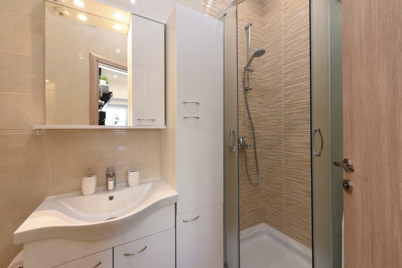 Apartment Katica Zadar Eksteriør bilde
